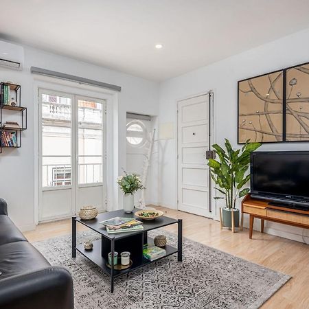 Lapa 3Bdr Duplex W/ Balcony By Lovelystay Lisboa Exteriör bild