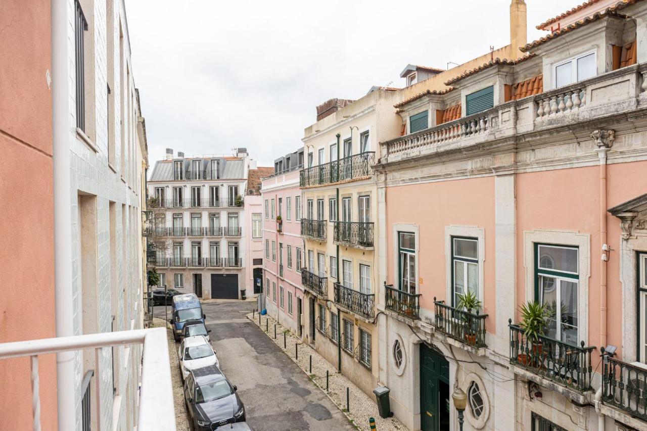 Lapa 3Bdr Duplex W/ Balcony By Lovelystay Lisboa Exteriör bild